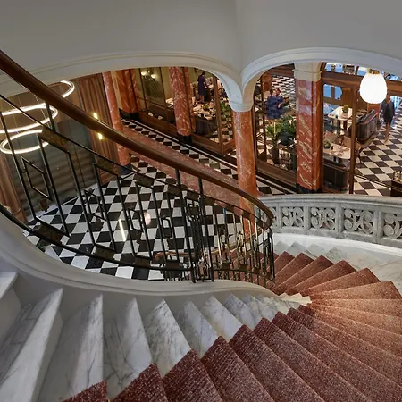 Mandarin Oriental Palace, 5*