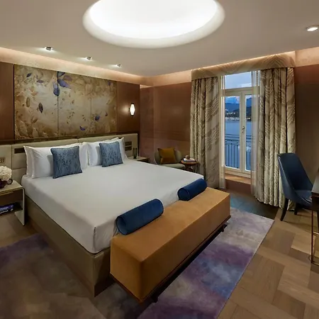 Mandarin Oriental Palace, Готель