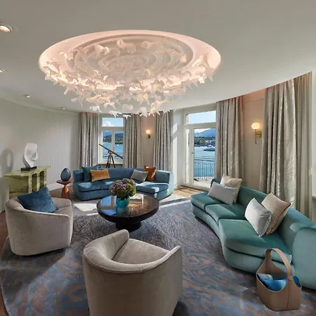 Mandarin Oriental Palace, Готель 5*
